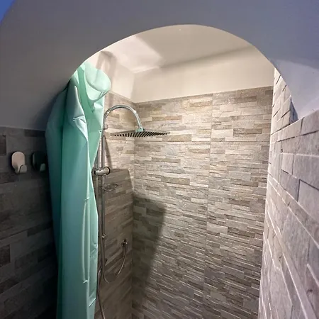 Trithome Boutique Barberini *